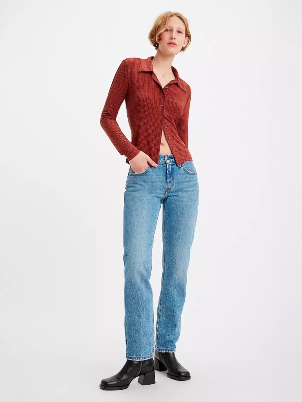 Levi's Women's Straight Leg Jeans in Light Blue